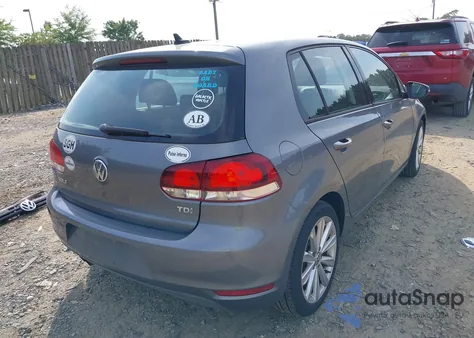 2014 Volkswagen Golf 2.0L Tdi from USA, damaged, VIN WVWDM7AJ7EW006825